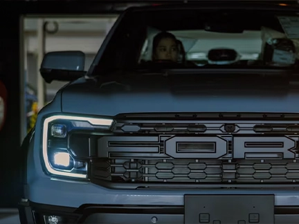 Ford Ranger Front View, FORD lettering grille with C clamp headlamps