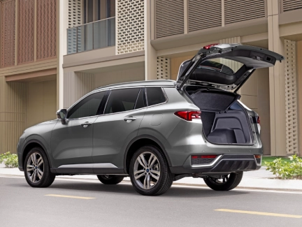 Hands-Free Liftgate