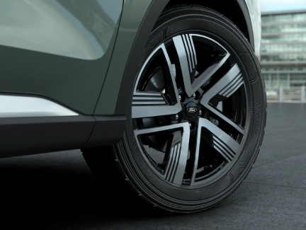 19-inch Alloy Wheels