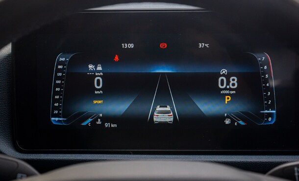 12-inch Digital Dashboard Technology