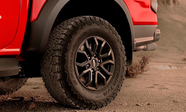 17” Alloy, T285/70 R17 BF Goodrich K02 High Performance All-Terrain Tires
