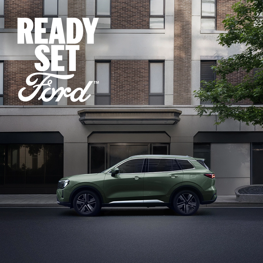 ford territory on road side view on overview